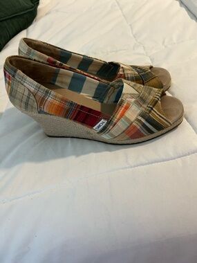 Toms Multicolor Plaid Wedge Peep-Toe Espadrilles